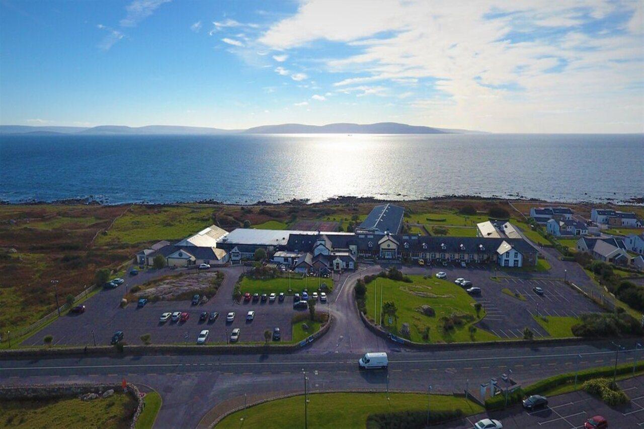 Connemara Coast Hotel Furbo Экстерьер фото